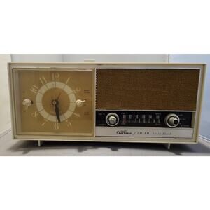 Vintage Montgomery Ward's Airline AM/FM Clock Radio GEN 1950B - Tested/Works